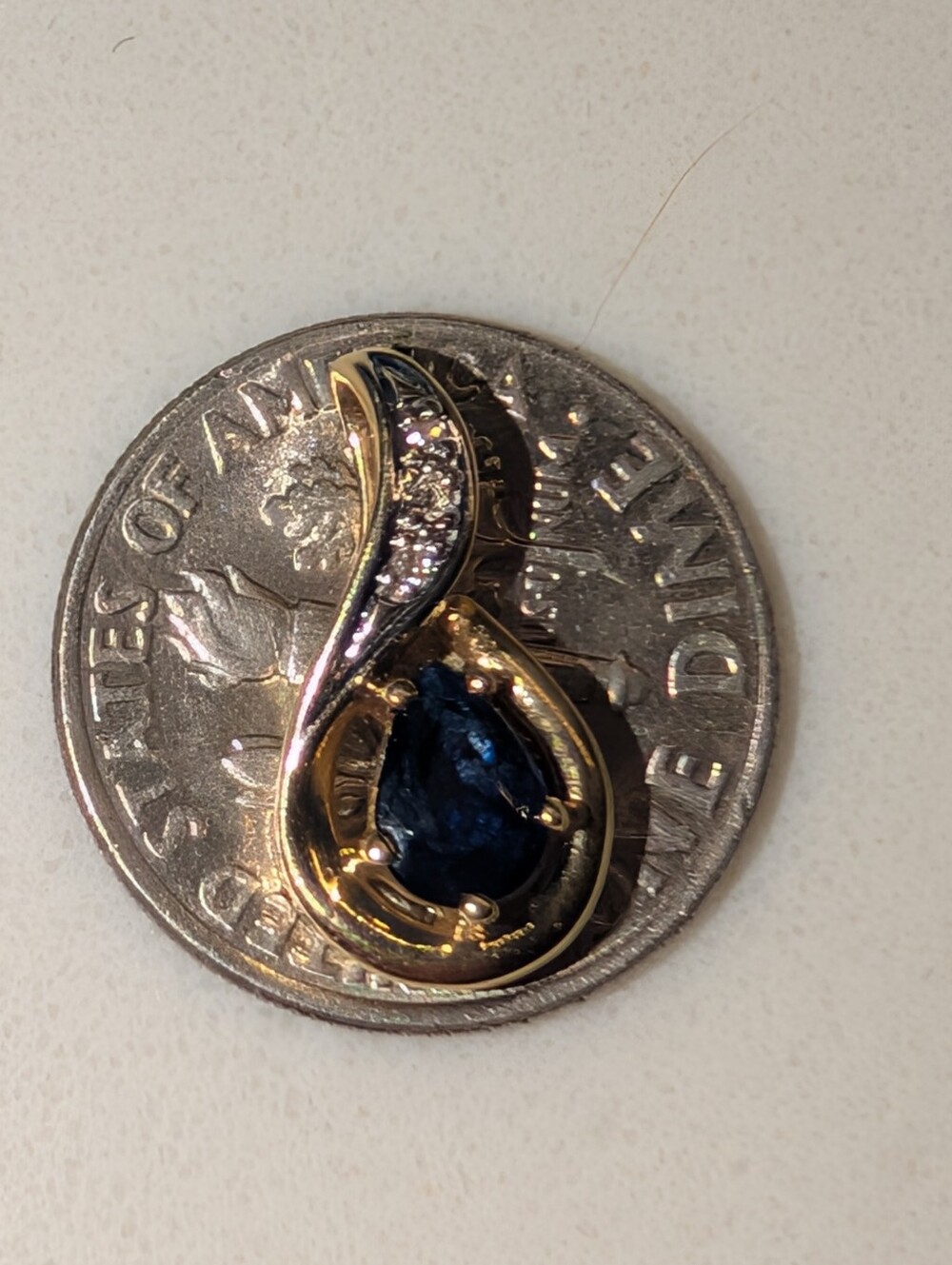 14k Gold Sapphire And Diamond Pendant - Picture 5 of 7